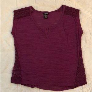 Maroon Rou21 Top Juniors M